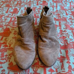 Suede Ankle Boots. Size 81/2